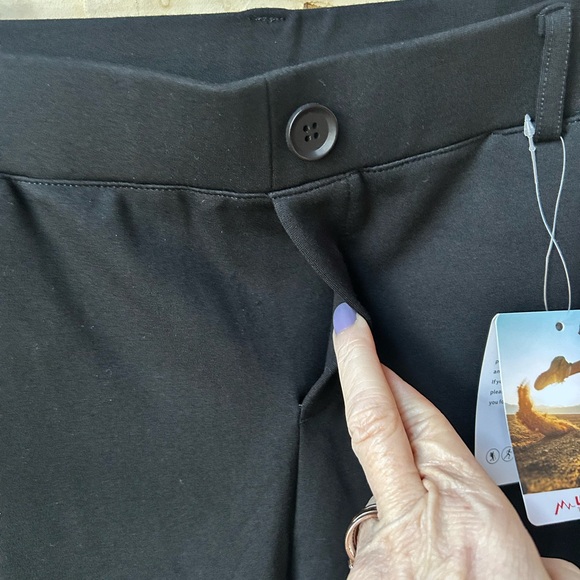 WILLIT NWT Women’s Black Capri Pants 10 | High-Waisted Stretch Elastic Waist - Picture 5 of 8